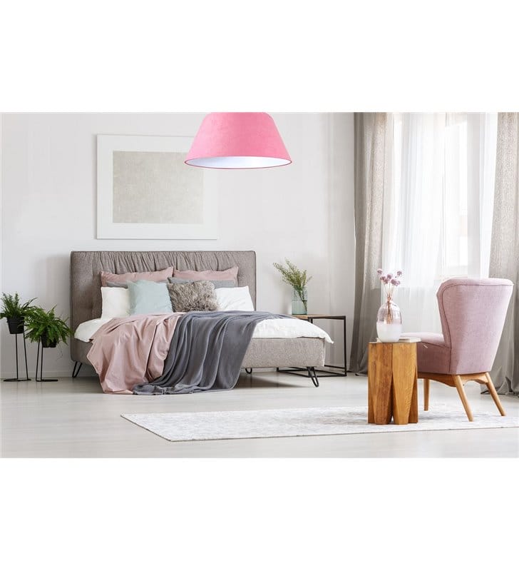 Lampa wisząca Coimbra różowa welurowa abażur stożek do pokoju dziennego sypialni jadalni pokoju dziewczynki