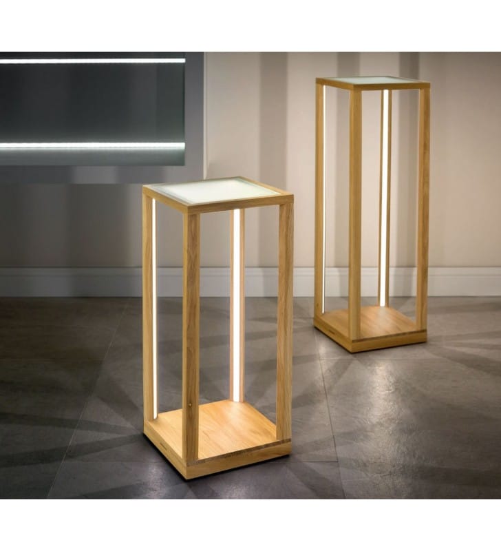 Lampa podłogowa podświetlany stolik z drewna dębowego Tavoli ściemniacz dotykowy