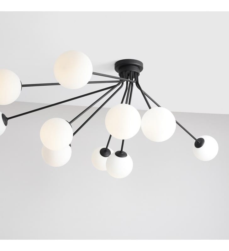 Czarna nowoczesna wielopunktowa lampa sufitowa Holm klosze ze szkła