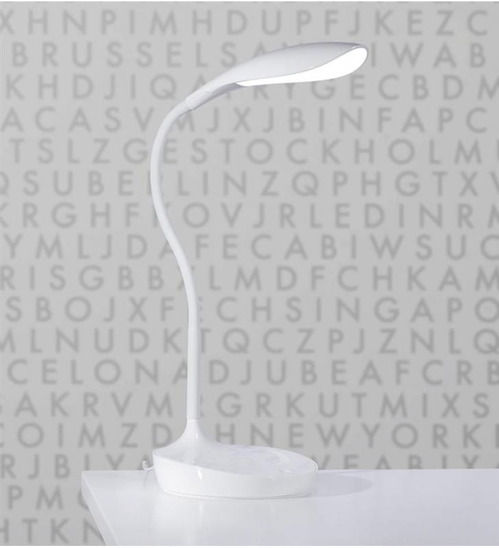 Lampa biurkowa Swan z wejściem USB biała nowoczesna