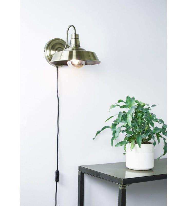 Lampa ścienna Grimsby z włącznikiem na przewodzie patyna metal styl industrialny loftowy